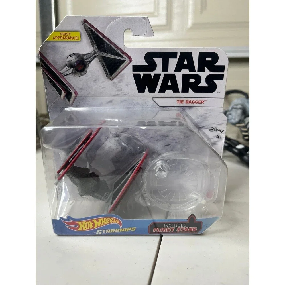 Hot Wheels Star Wars Starships The Dagger NEW RARE